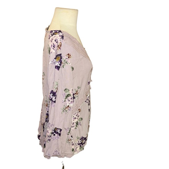 Torrid lilac Babydoll Gauze Crochet Trim Lace-Up Top size 0 Large 12 boho - Picture 5 of 6